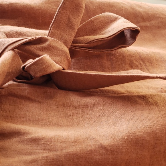 Linen Brown Shorts with belt - Picture 7 of 12